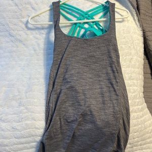 Lululemon tank